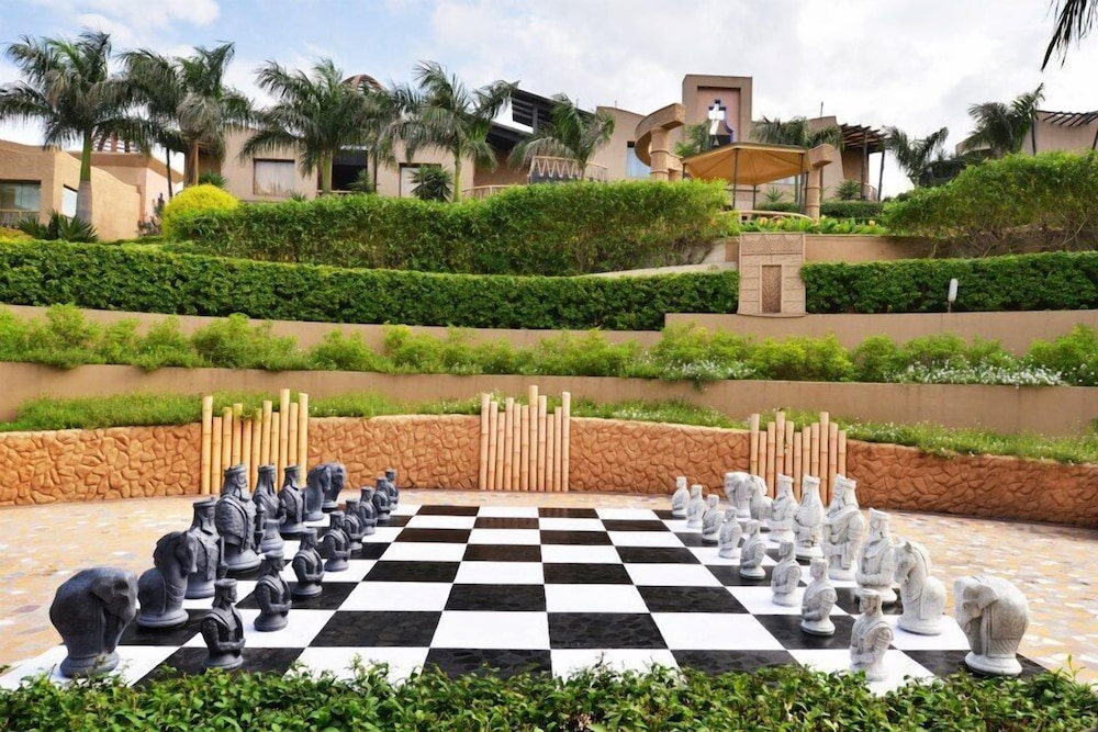 The Corinthians Resort 73/76