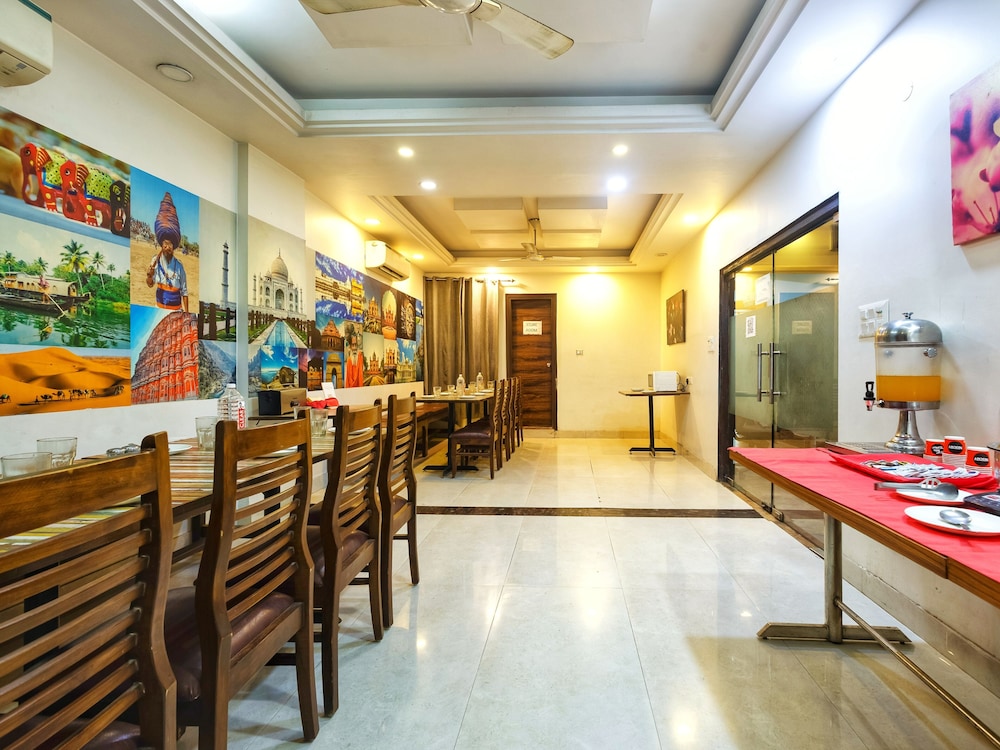 Hotel Delhi Aerocity 66/75