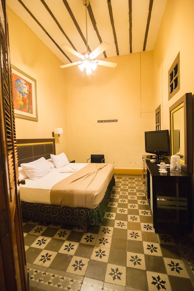 Gran Hotel de Merida 22/68