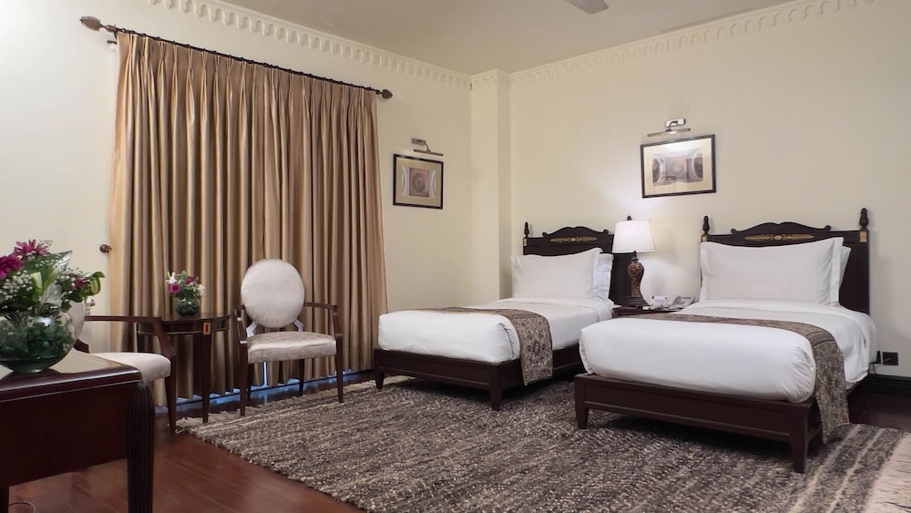 Heritage Luxury Suites - The Moor 24/65