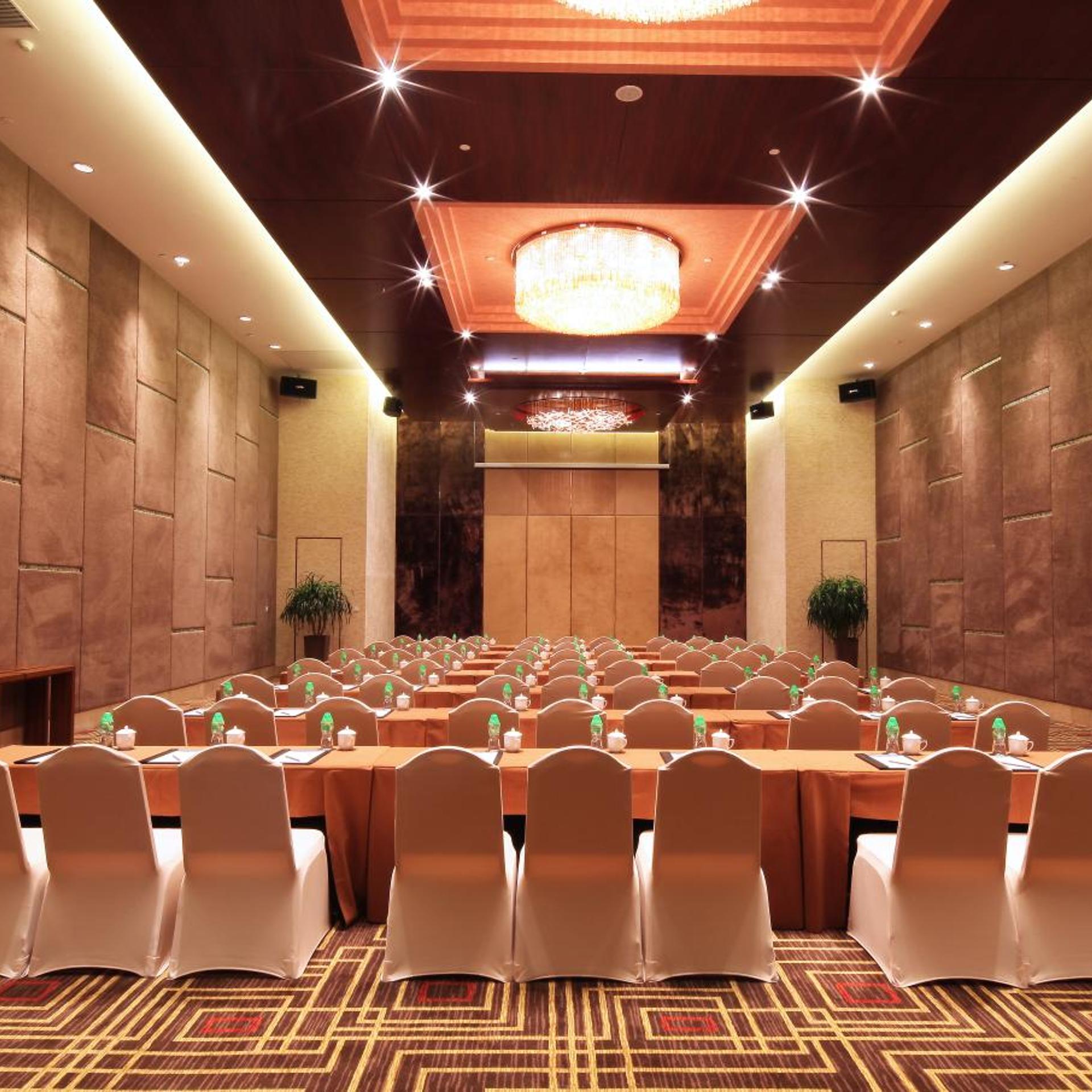 Regal Palace Resort Huizhou 40/55