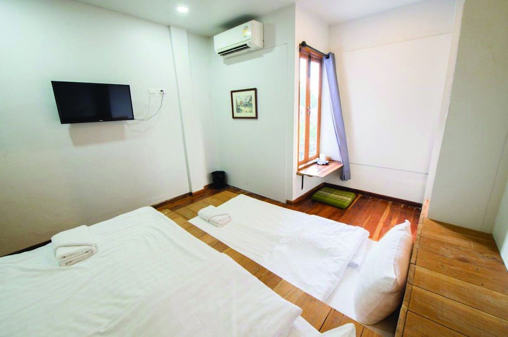 Sri Chiang Yeun House 11/69