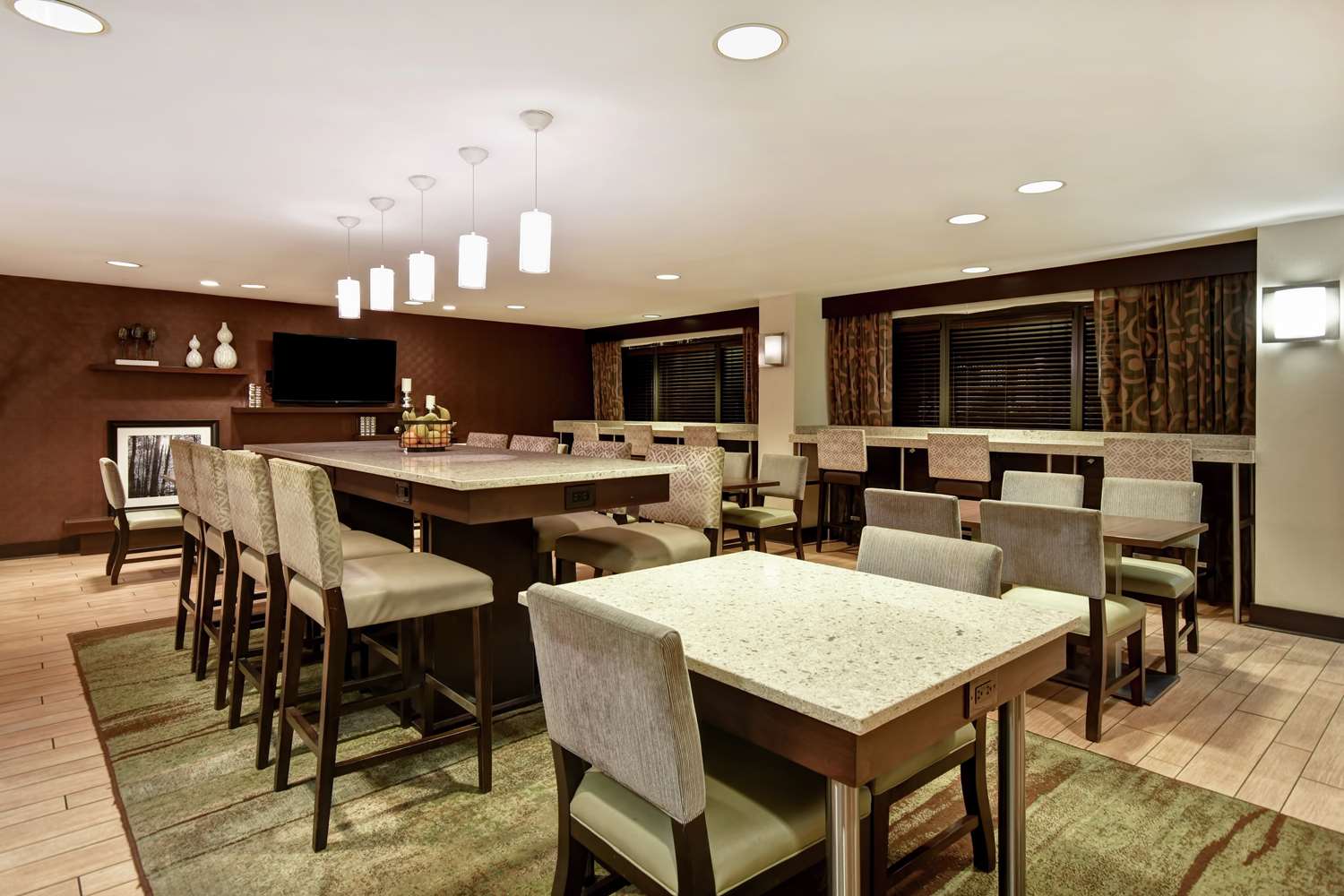 restaurant cafeteria