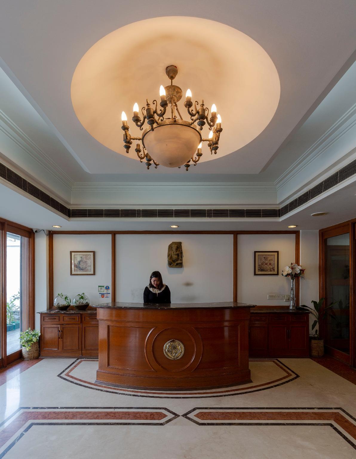 Hotel Crystal Palace Meerut 4/29