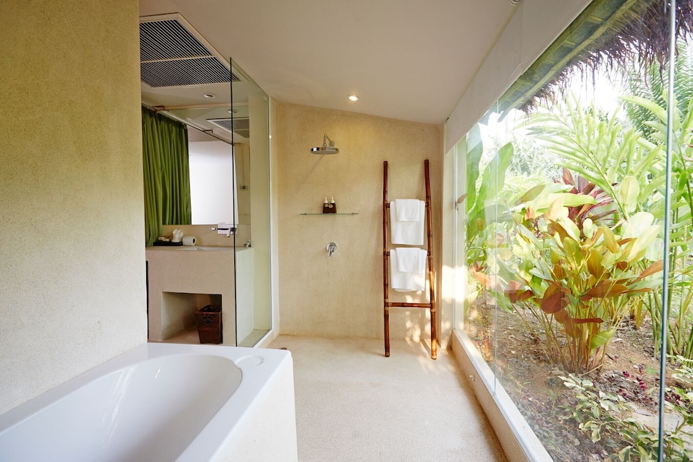 Wareerak Hot Spring And Wellness 47/50