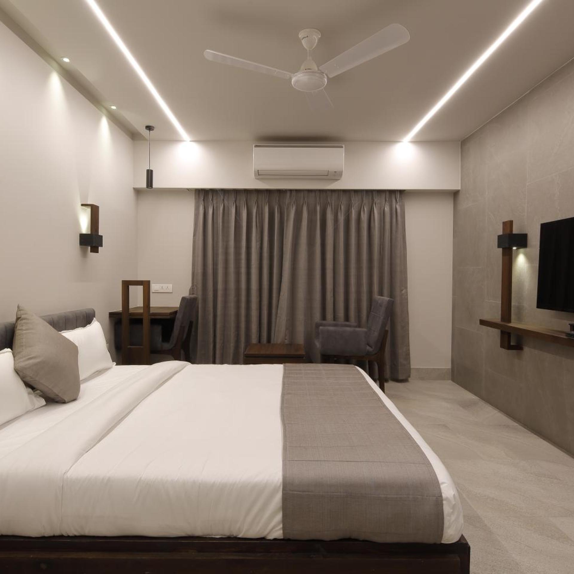 Hotel Carrefour 9/52