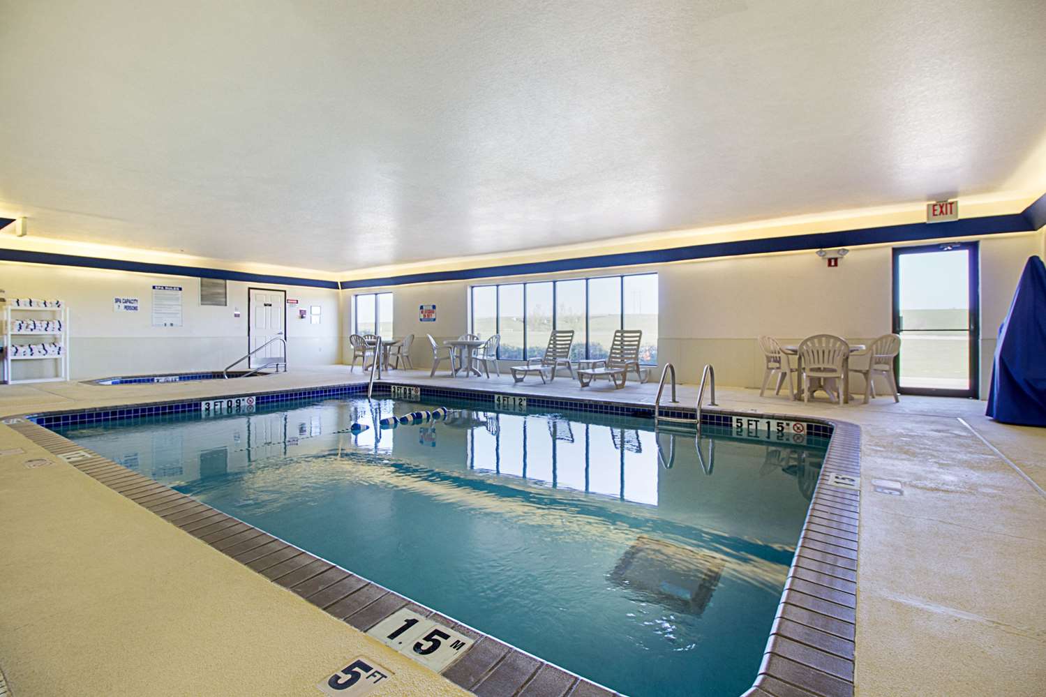Quality Inn Fairmont 19/28