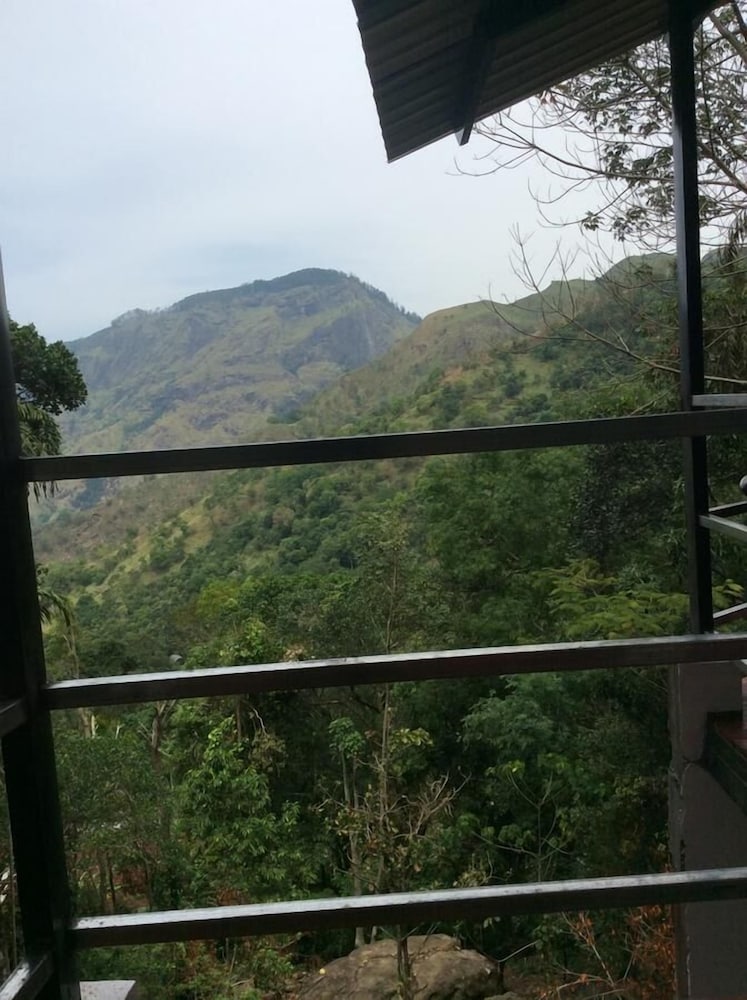 Ella Camping Resort 52/54