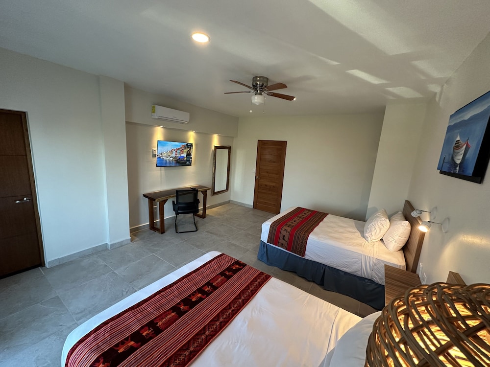 Oneiro Suites 24/41