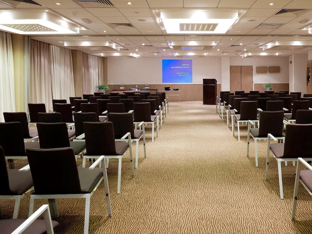 Novotel Sheffield Centre 67/76