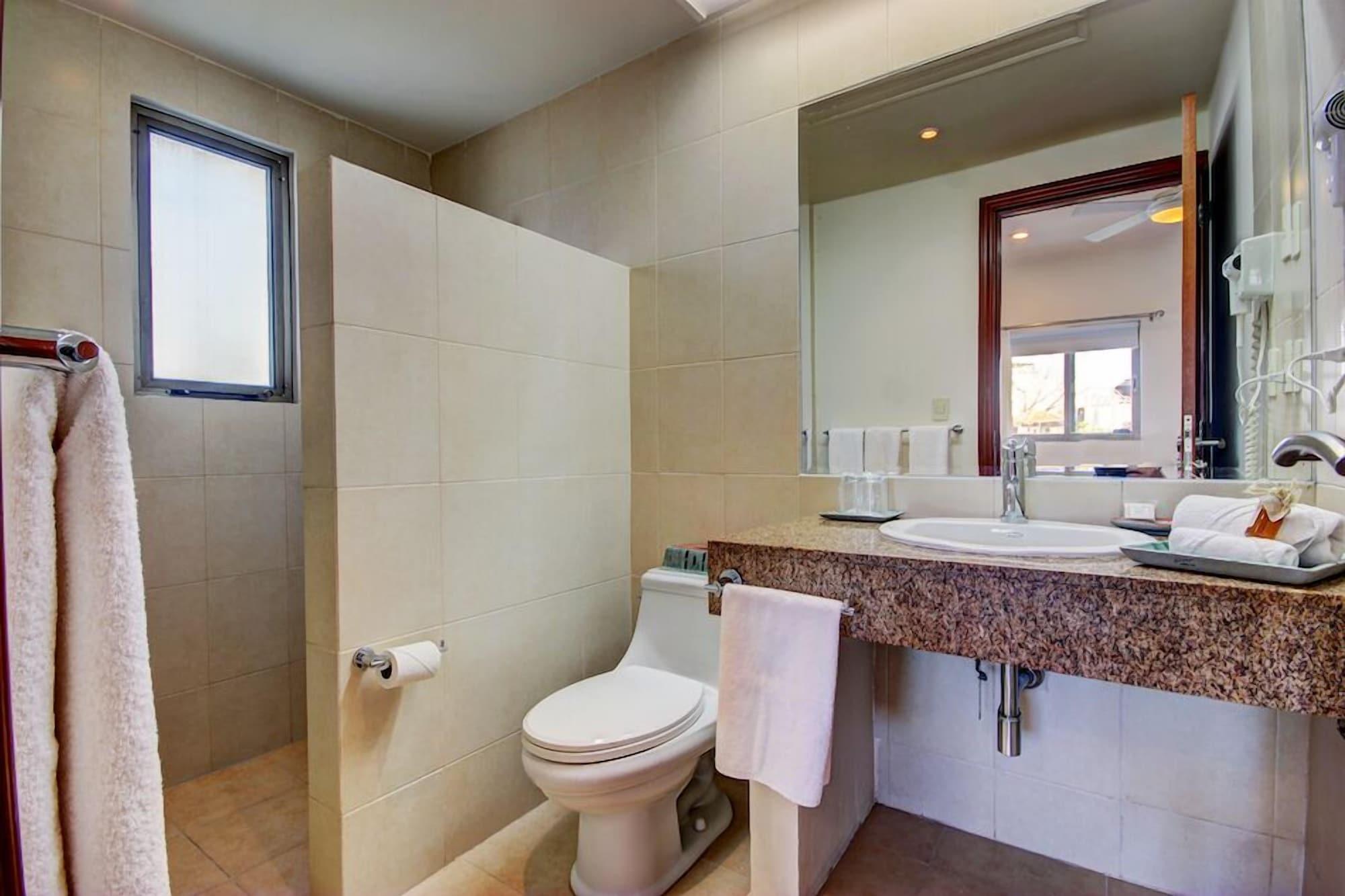 2 Bedrooms, Palmar, 5TH Avenue, Riviera Maya Suites 6/8