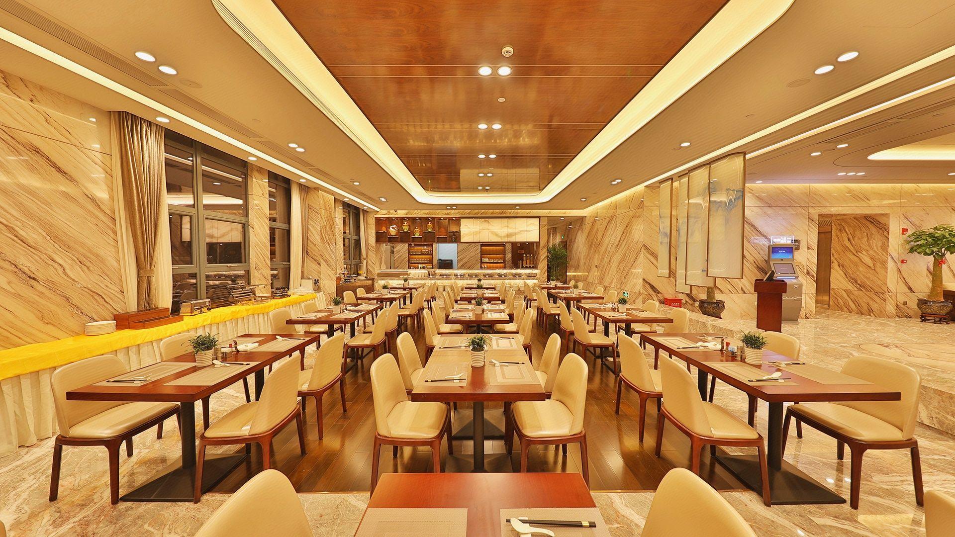 Shenzhen Air Sky Point Hotel 20/24