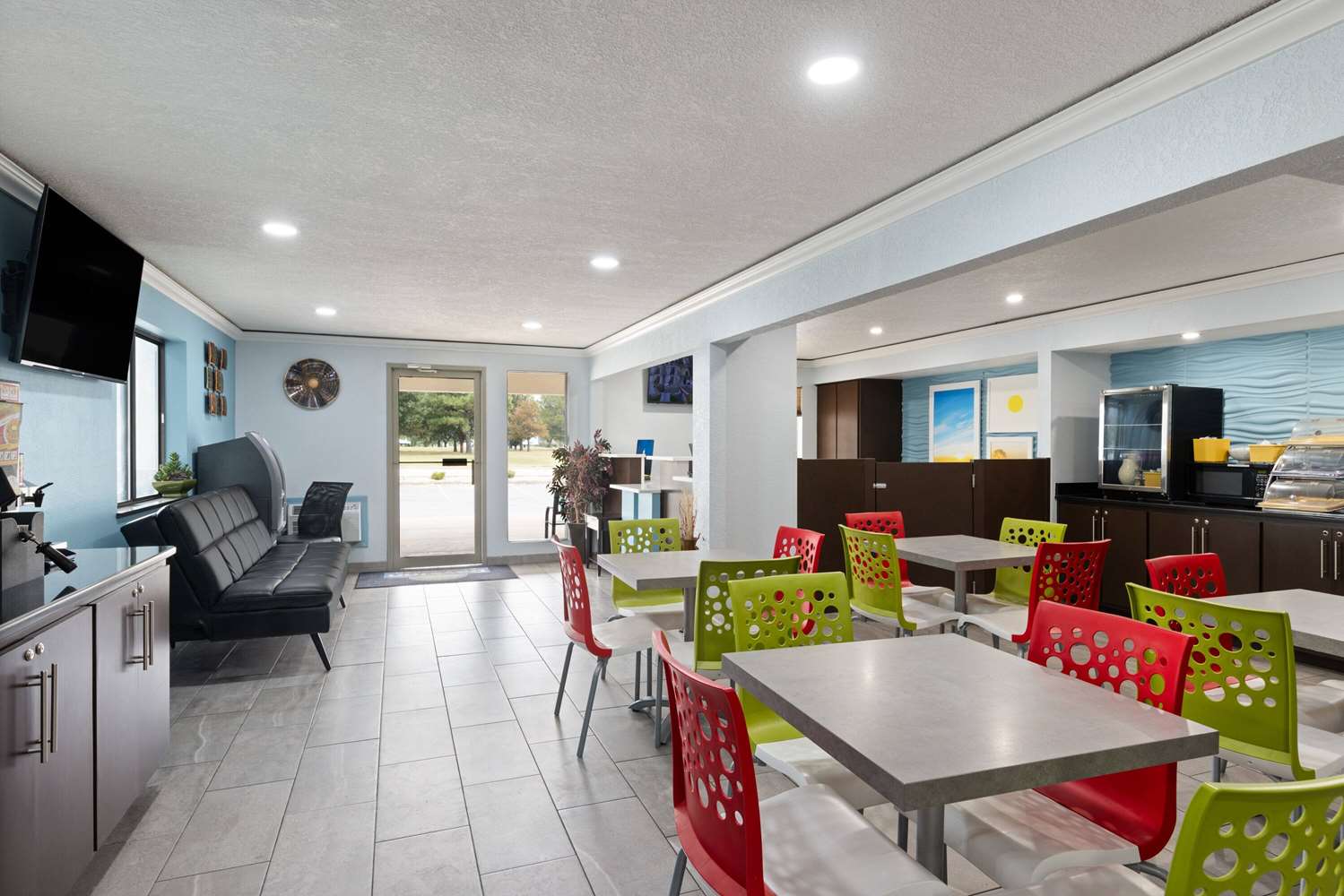 Days Inn by Wyndham Miami 20/27