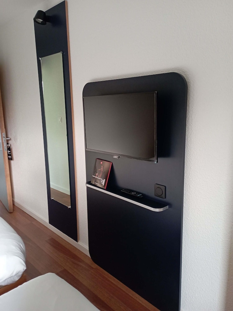 Hotel Ibis Fourmies 7/51