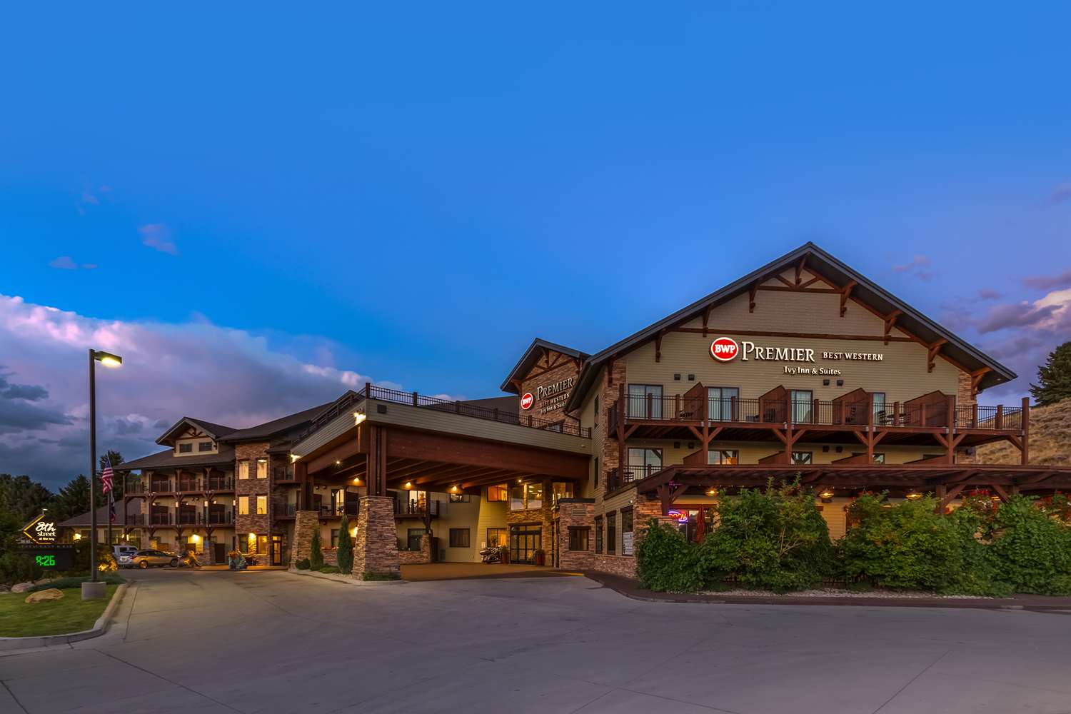 Best Western Premier Ivy Inn And Suites 2/44