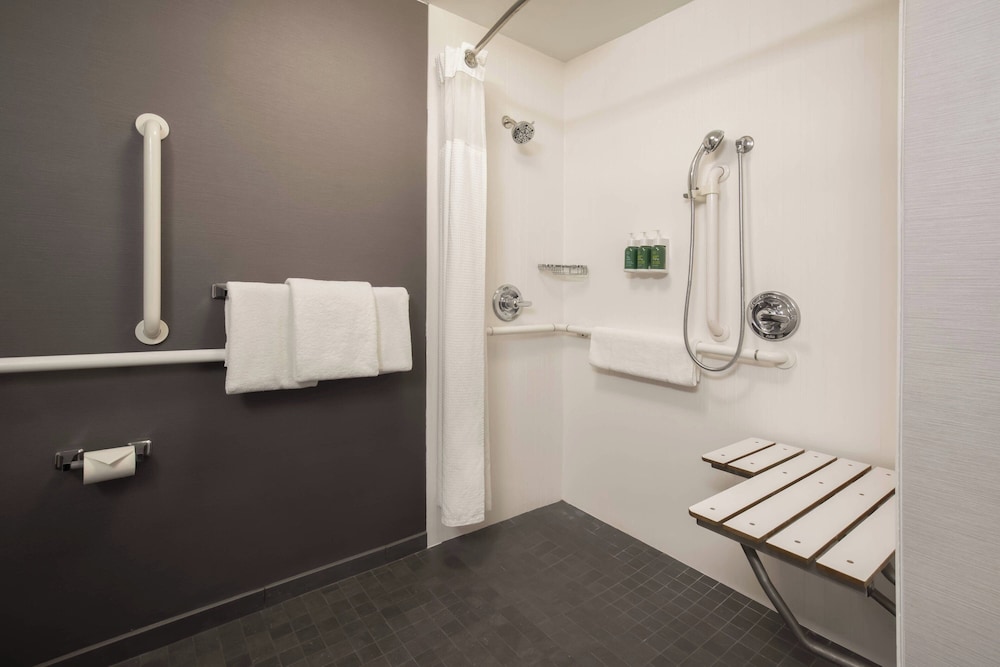 غرفة بسريرين مزدوجين، Courtyard Tucson Airport 5/11