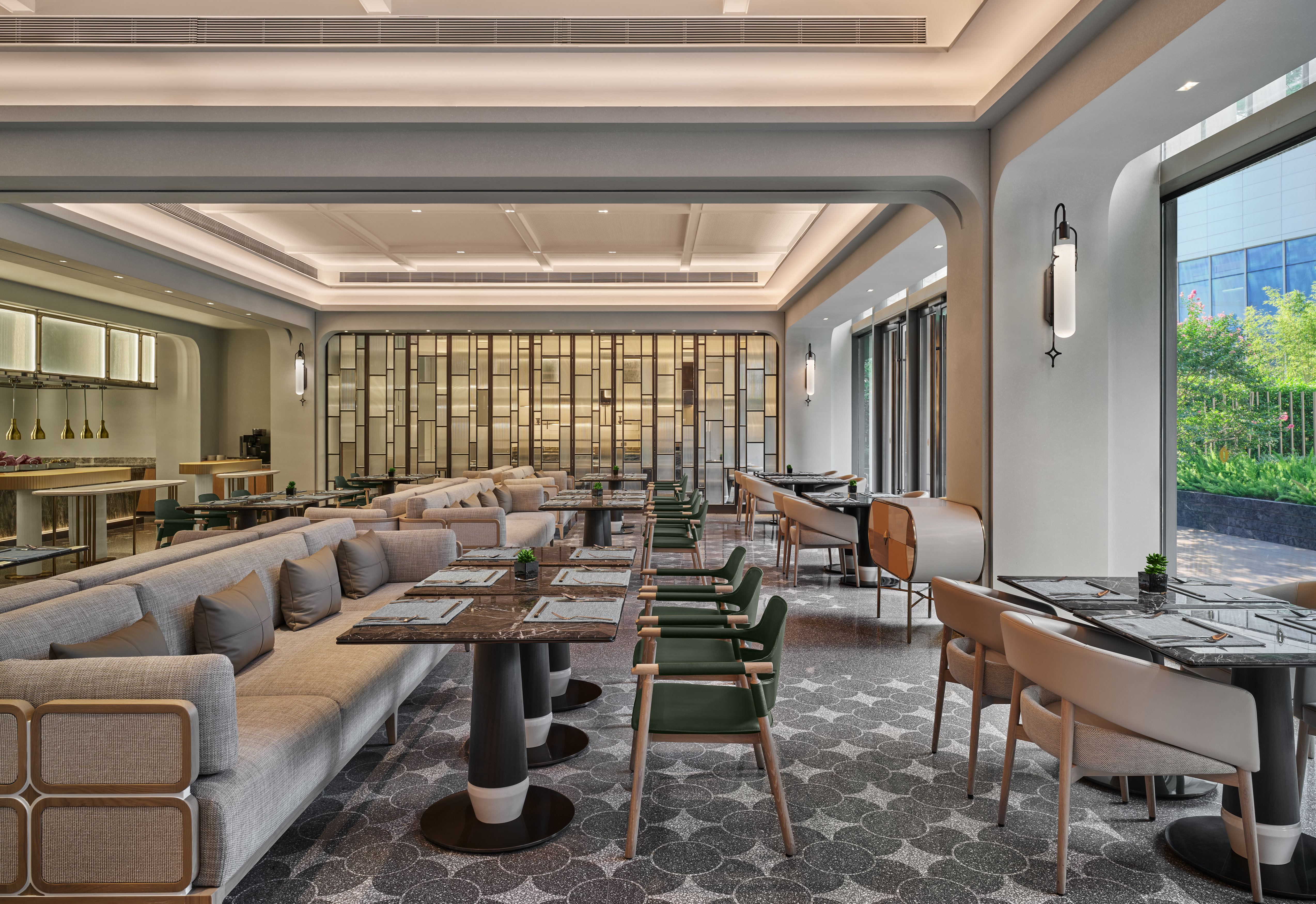 InterContinental Shenzhen WECC 28/50