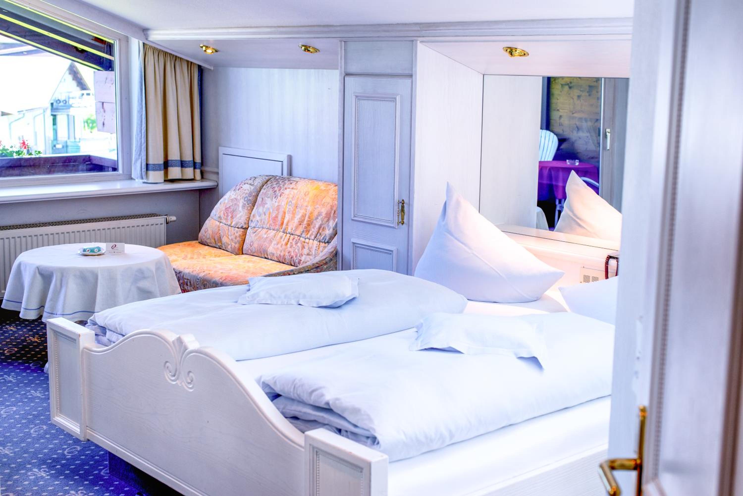 Ski and activity hotel Almhof Rupp 8/24