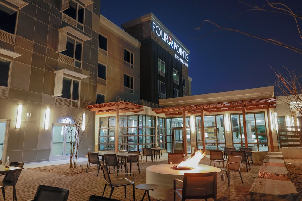 Four Points by Sheraton Austin Airport 6/38