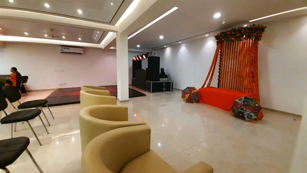 Sai Village Cyber Park 21/38