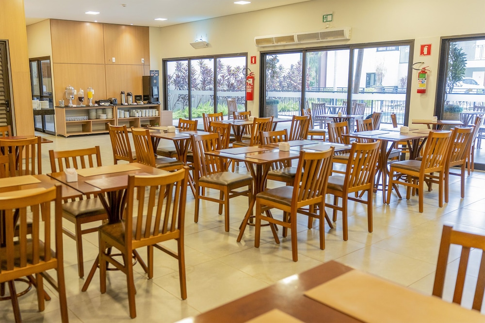Ibis Styles Bonito 40/59