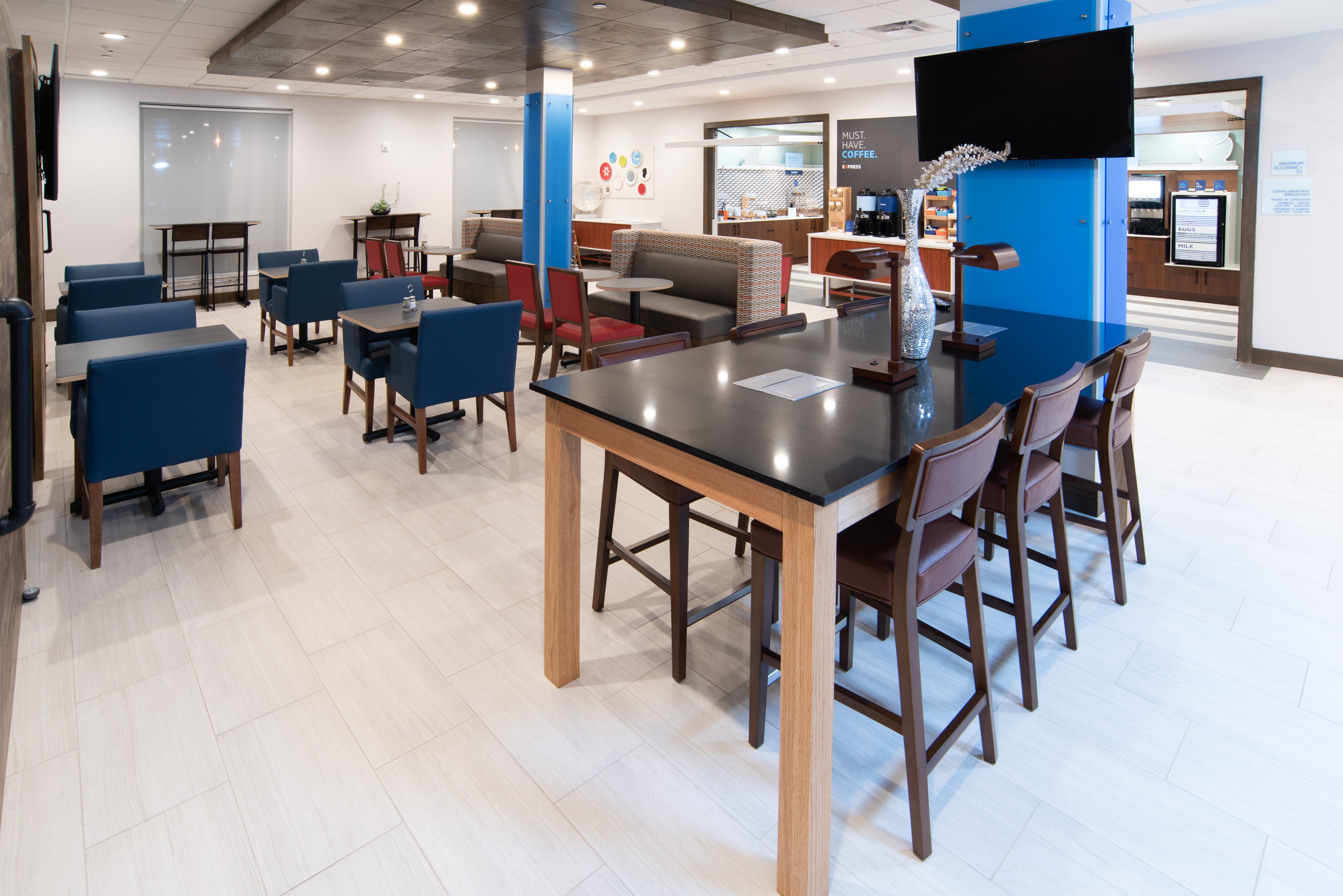 Holiday Inn Express & Suites North Battleford 38/50