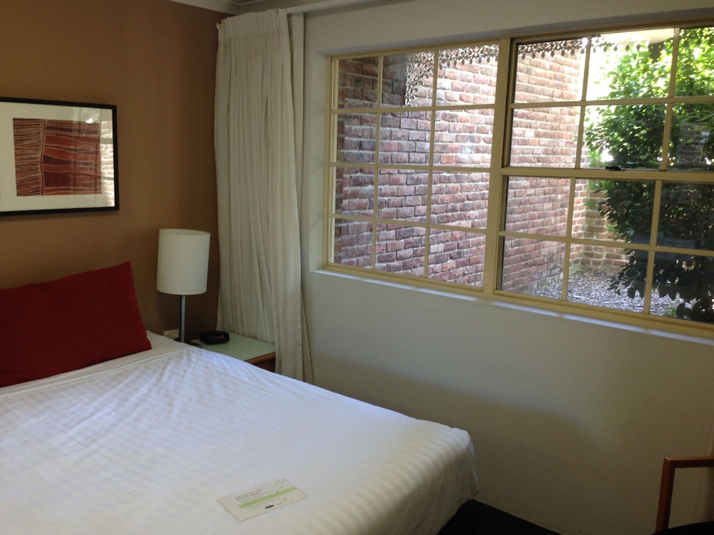 Adina Serviced Apartments Canberra Kingston 15/62