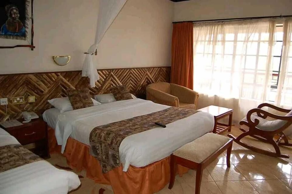 Elementaita Country Lodge 7/67