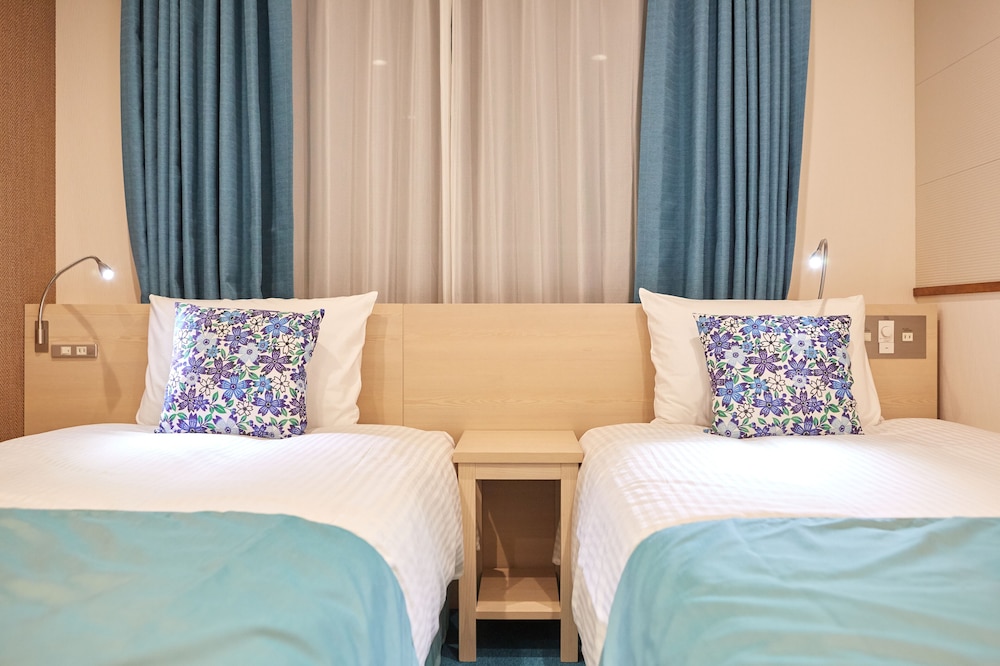 Hotel Yugaf Inn Okinawa 28/67