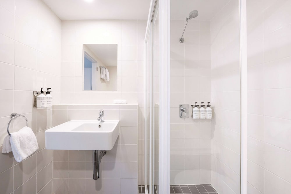 TRAVELODGE HOBART 29/70