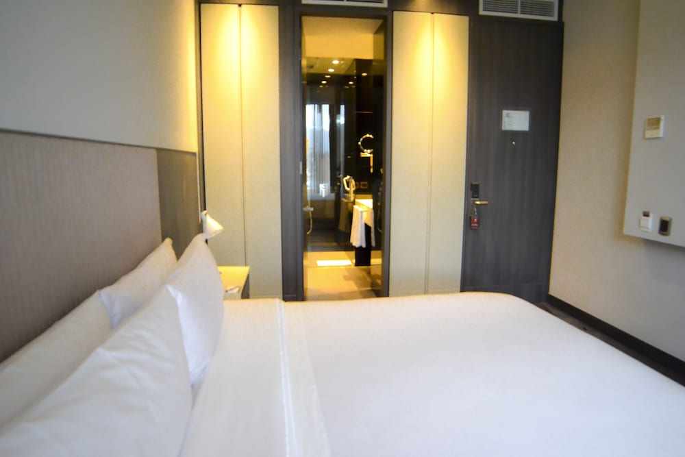 GHL Hotel Bioxury 17/35