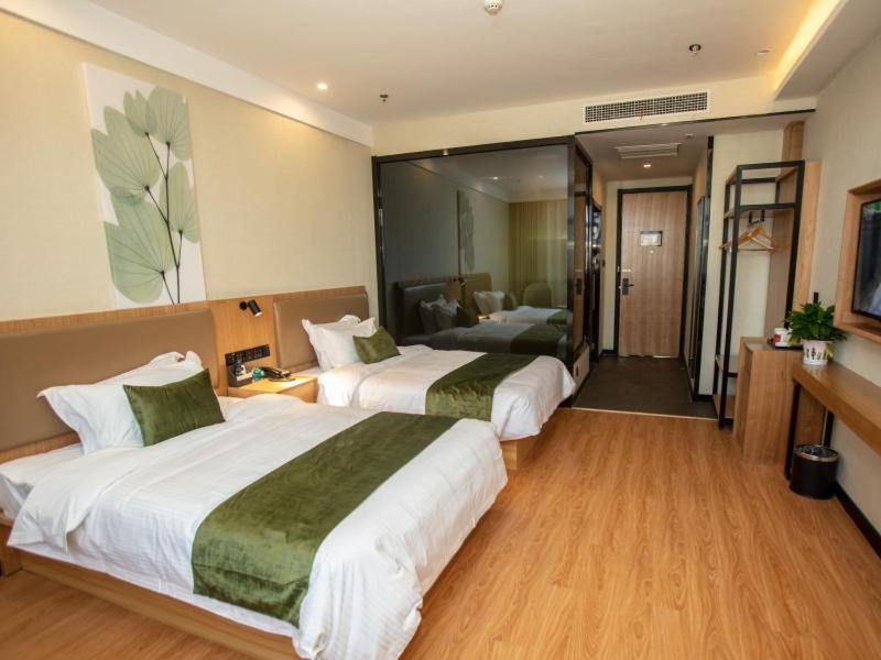 Room at GreenTree Inn Dezhou Xiajin County Debai Trade Market Express Hotel, DEZHOU