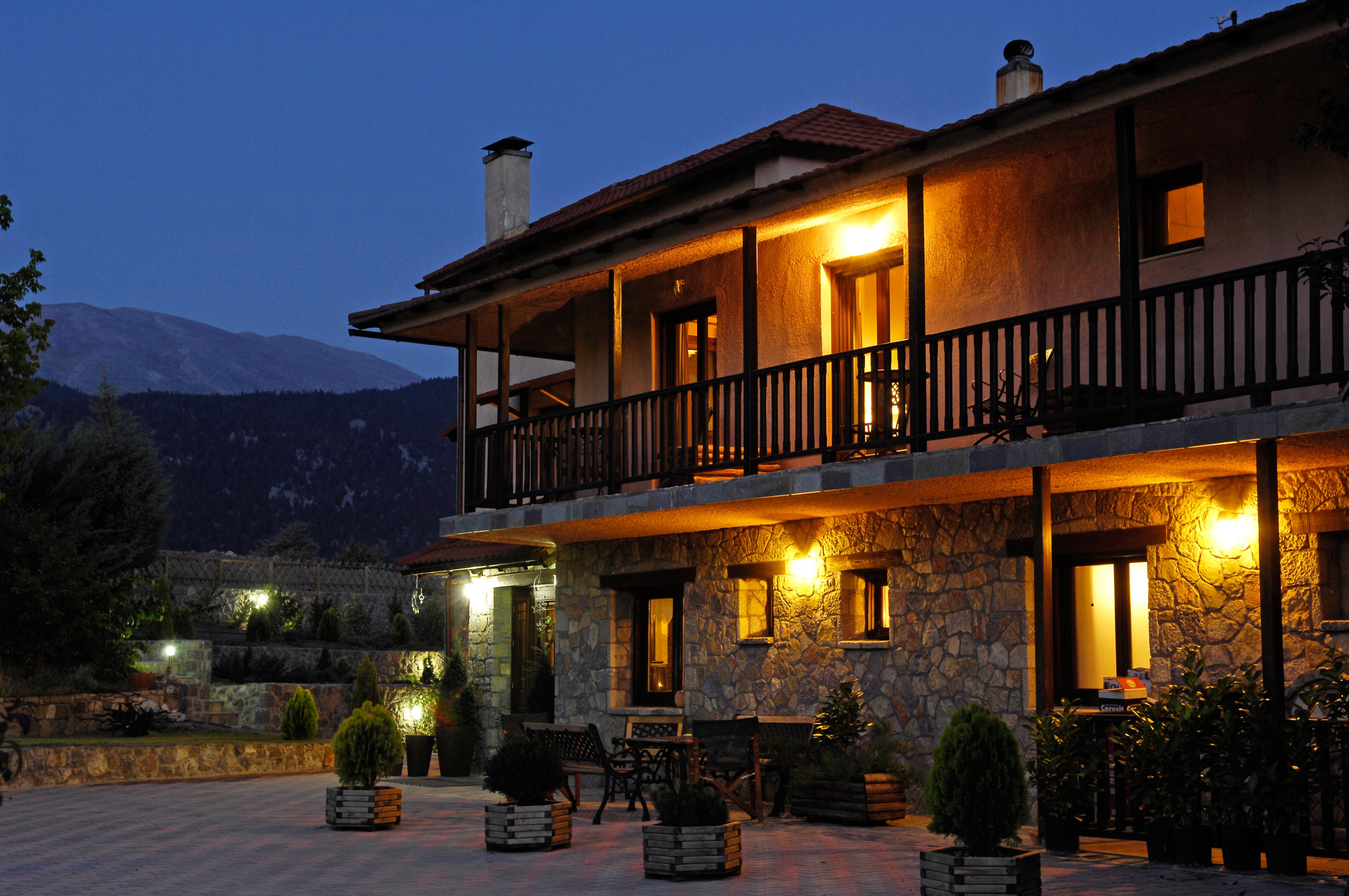 Boutique Hotel SKAMNOS 4/26