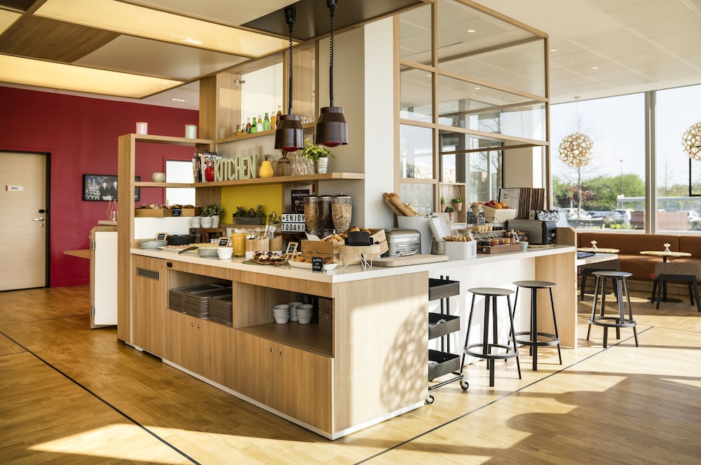 Ibis Styles Guyancourt Versailles 46/69