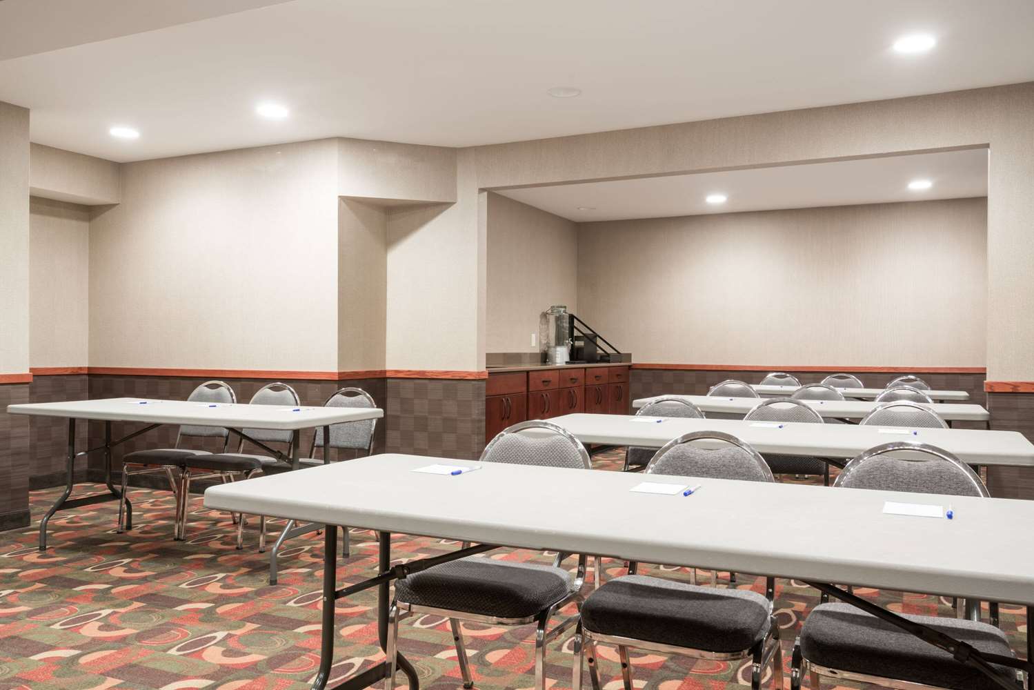 Baymont by Wyndham Eau Claire WI 22/27