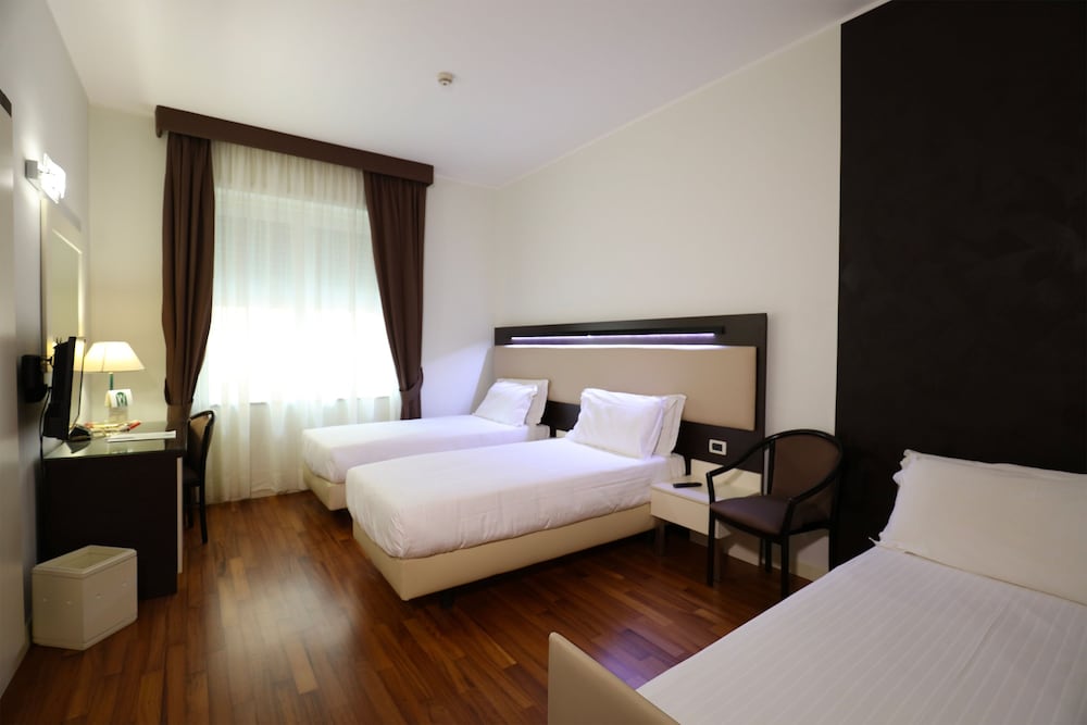 Grande Albergo Maugeri 12/50