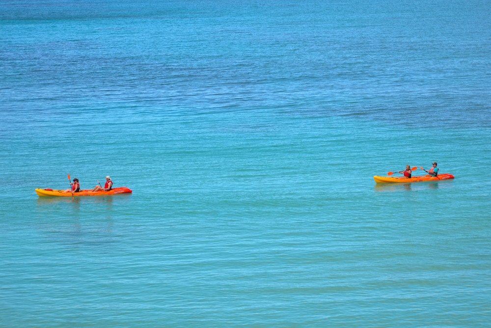 Emerald Beach Resort 30/74