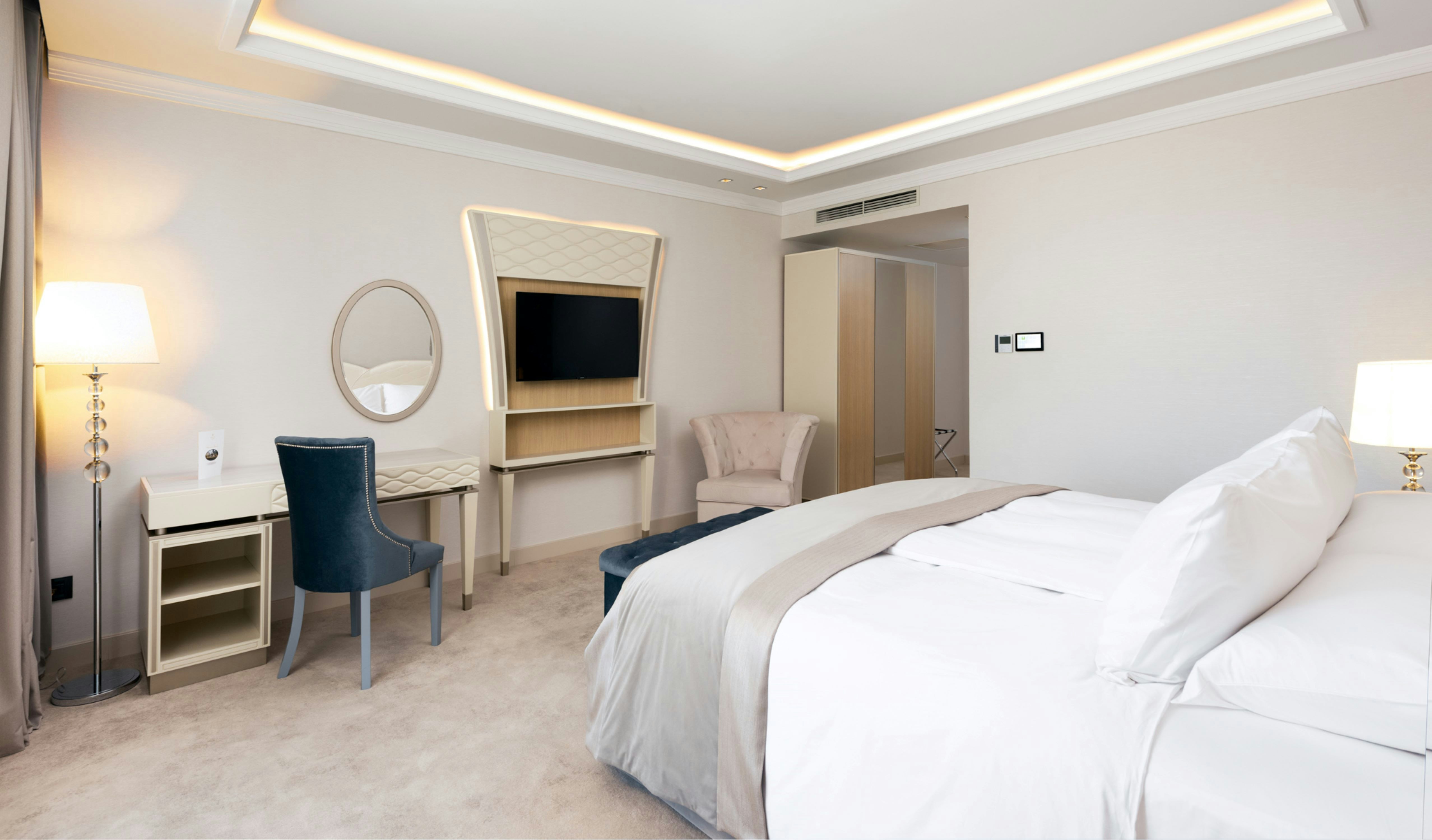 Junior Suite, King Bed