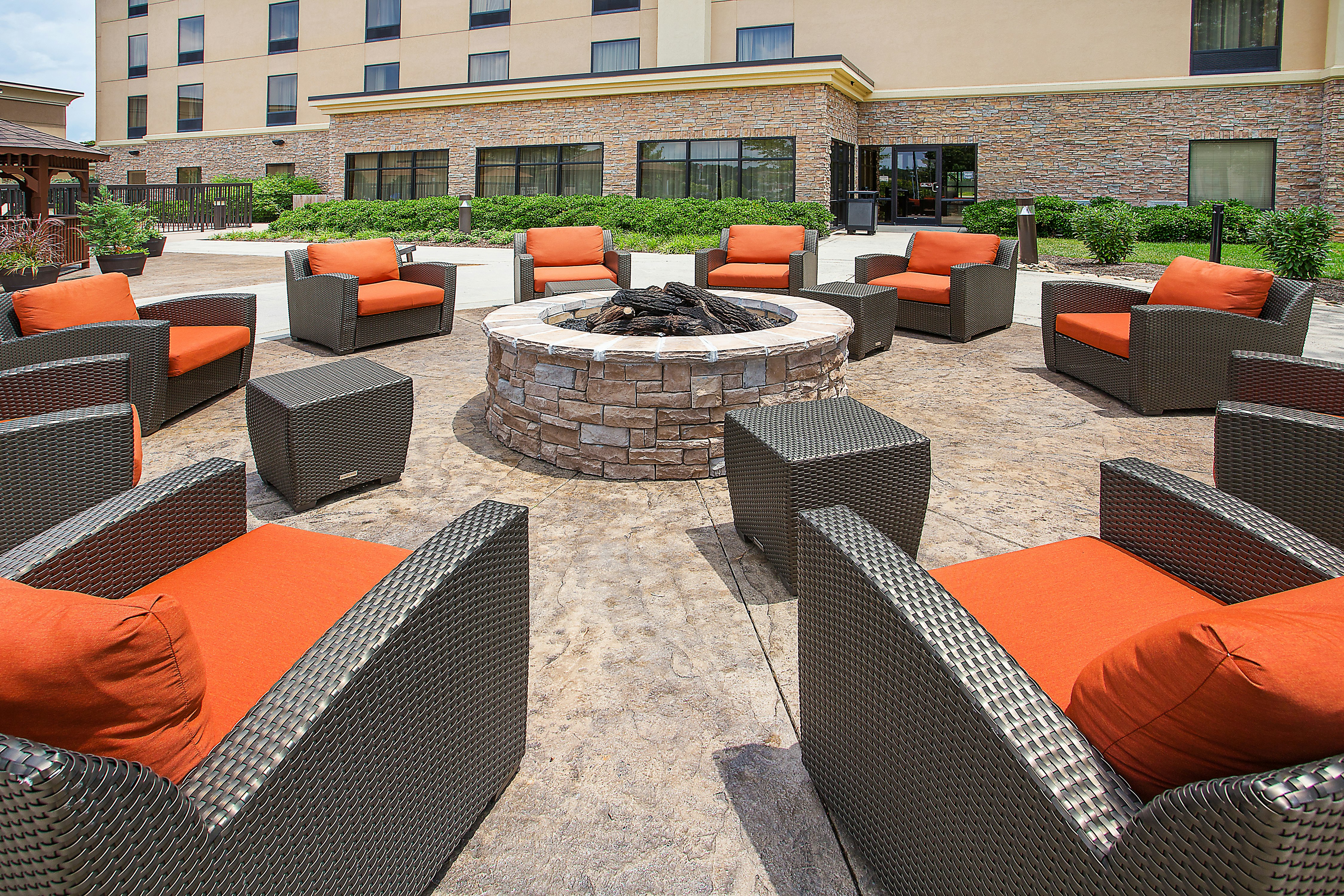 Hampton Inn Knoxville West At Cedar Bluff 28/50