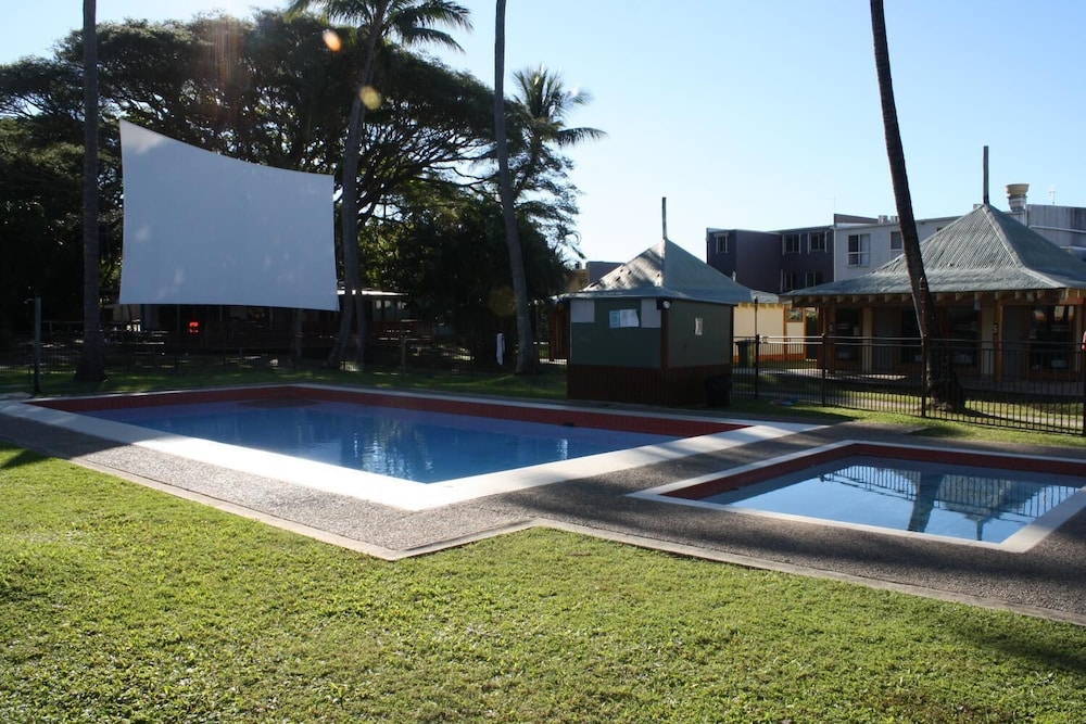 Nomads Airlie Beach - Adults Only 65/66
