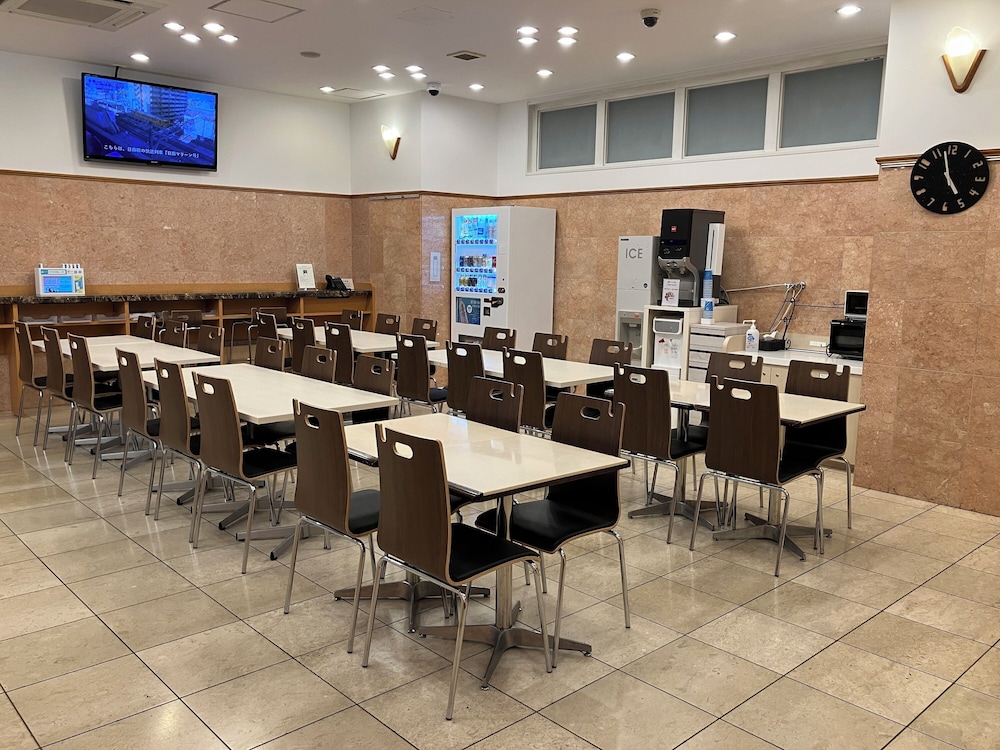 Toyoko Inn Yokohama Kannai Ex Toyoko Inn Yokohama Minatomirai Sen Nihon Odori Ekimae 64/65