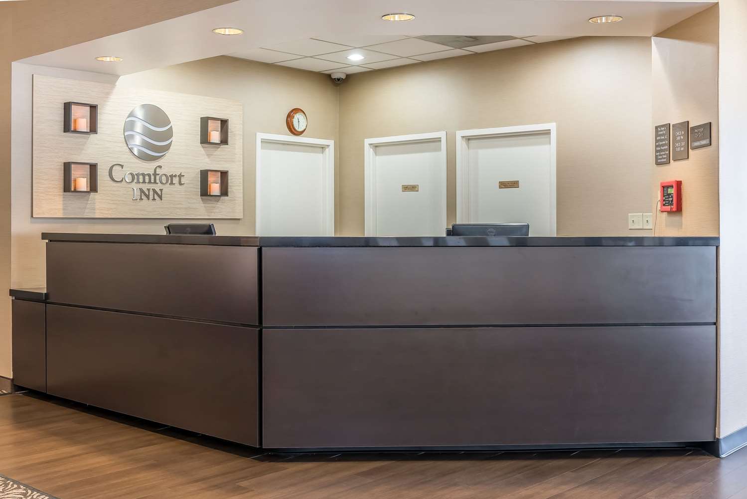 Comfort Inn Suites Piqua Near Troy I75 4/44