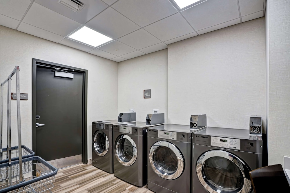 Homewood Suites by Hilton Boston Brookline Longwood Medical 58/67