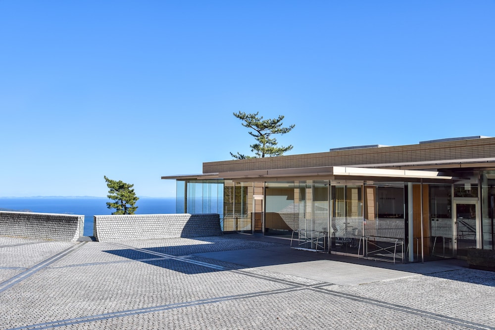 Atami Club Geihinkan 41/50