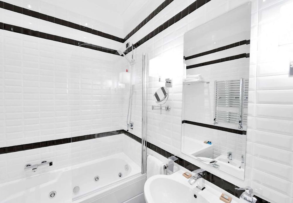 Mdm Luxury Rooms Guest House 42/50