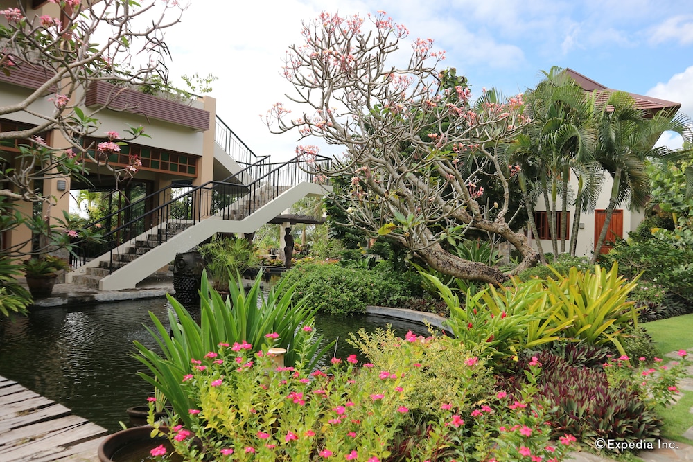 Bravo Resorts Munting Paraiso 35/49