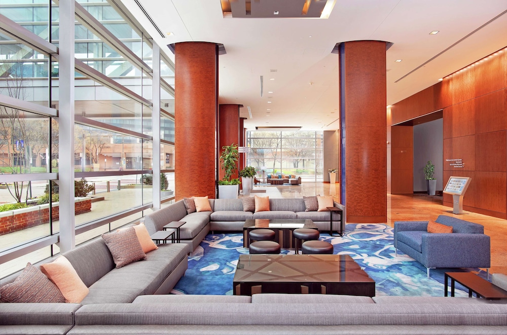 Hilton Baltimore Inner Harbor 47/84