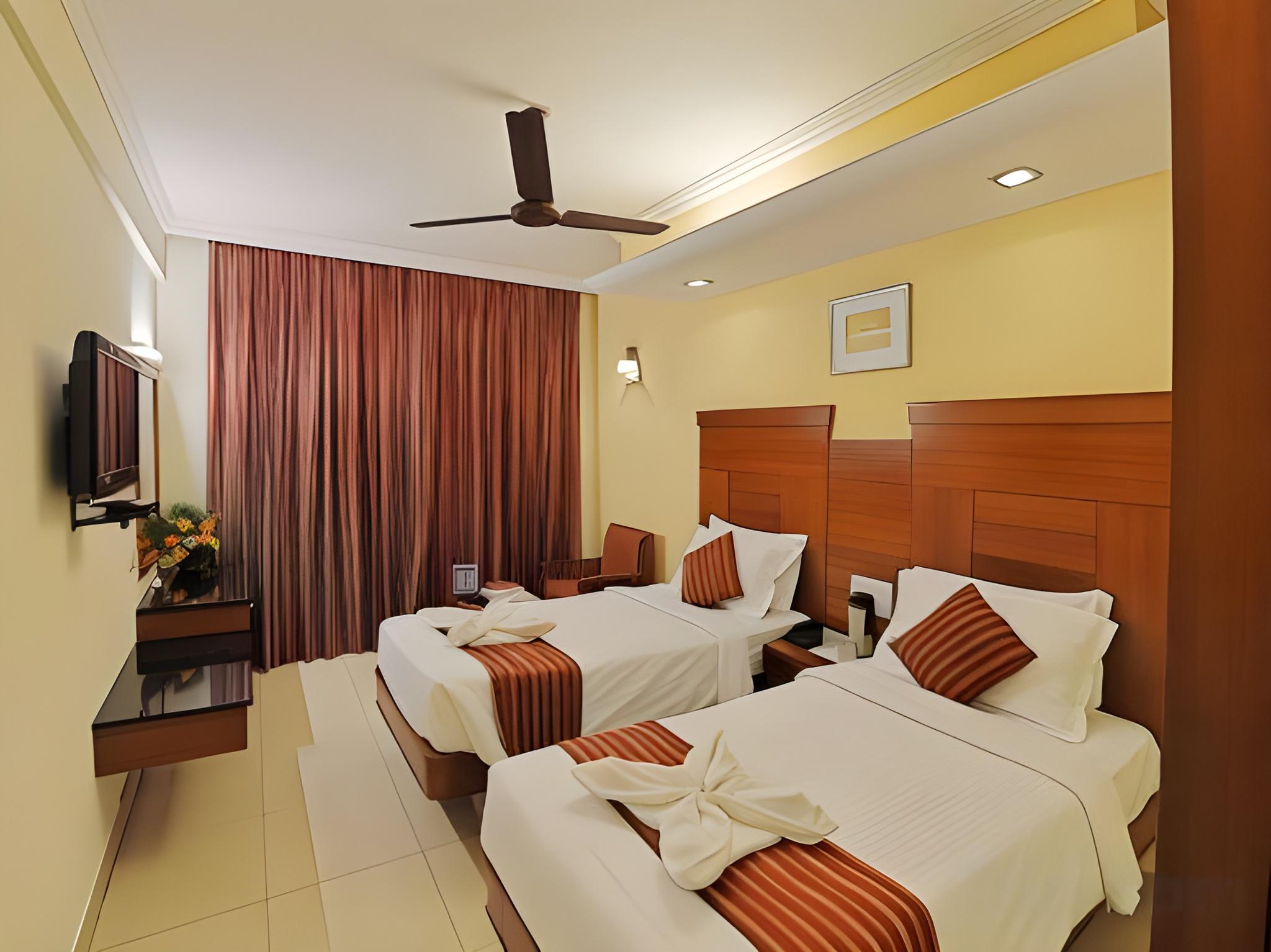 HOTEL CHANDRA PARK 15/42