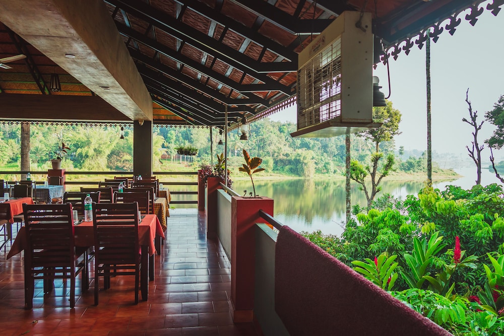 KARAPUZHA VILLAGE RESORT 26/51
