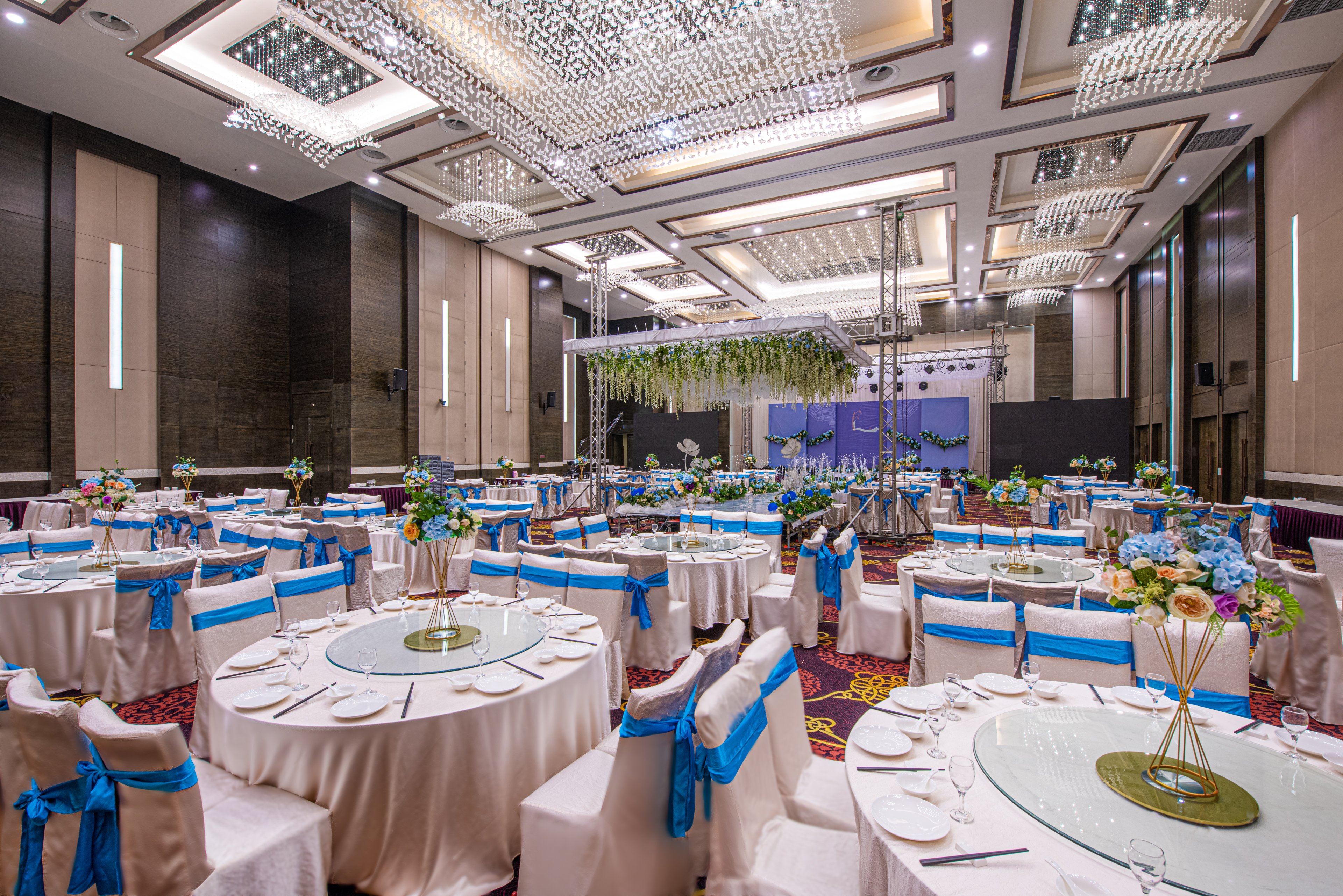 HOLIDAY INN PANJIN AQUA CITY 31/50